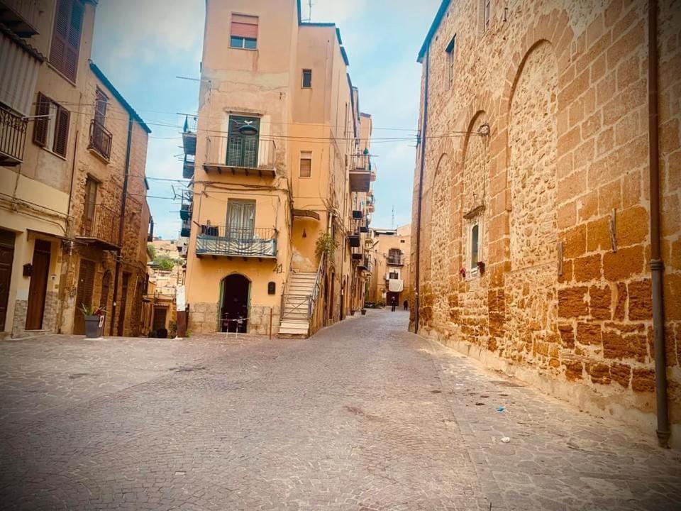Il Vecchio Cortile Daire Agrigento Dış mekan fotoğraf