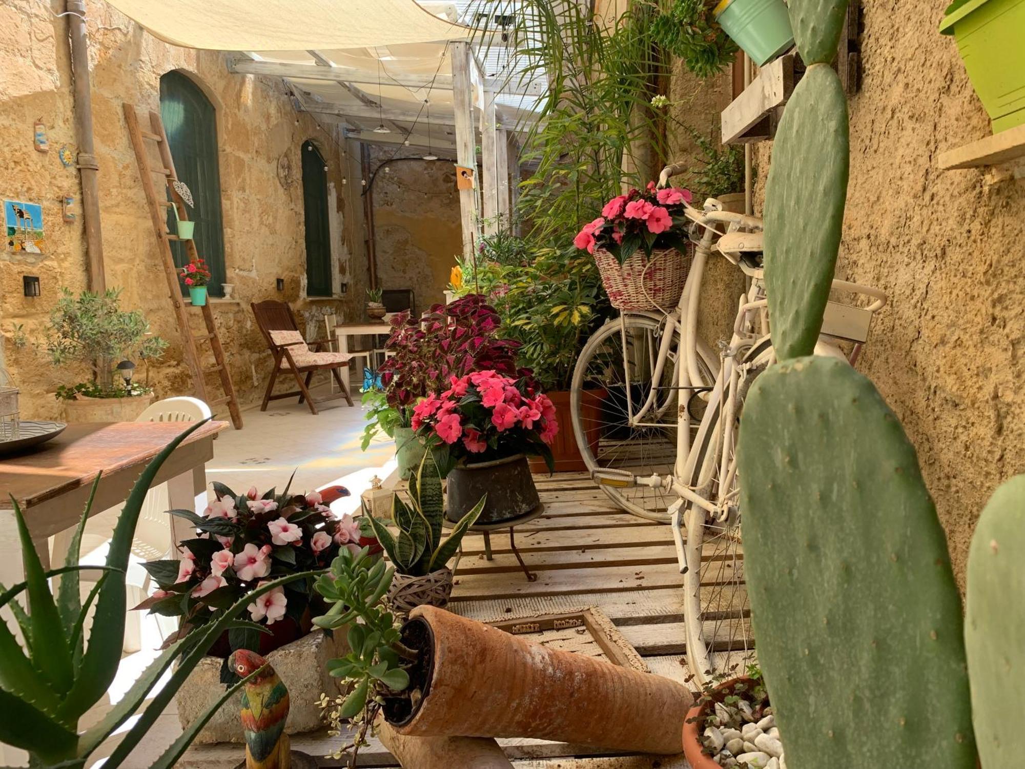 Il Vecchio Cortile Daire Agrigento Dış mekan fotoğraf