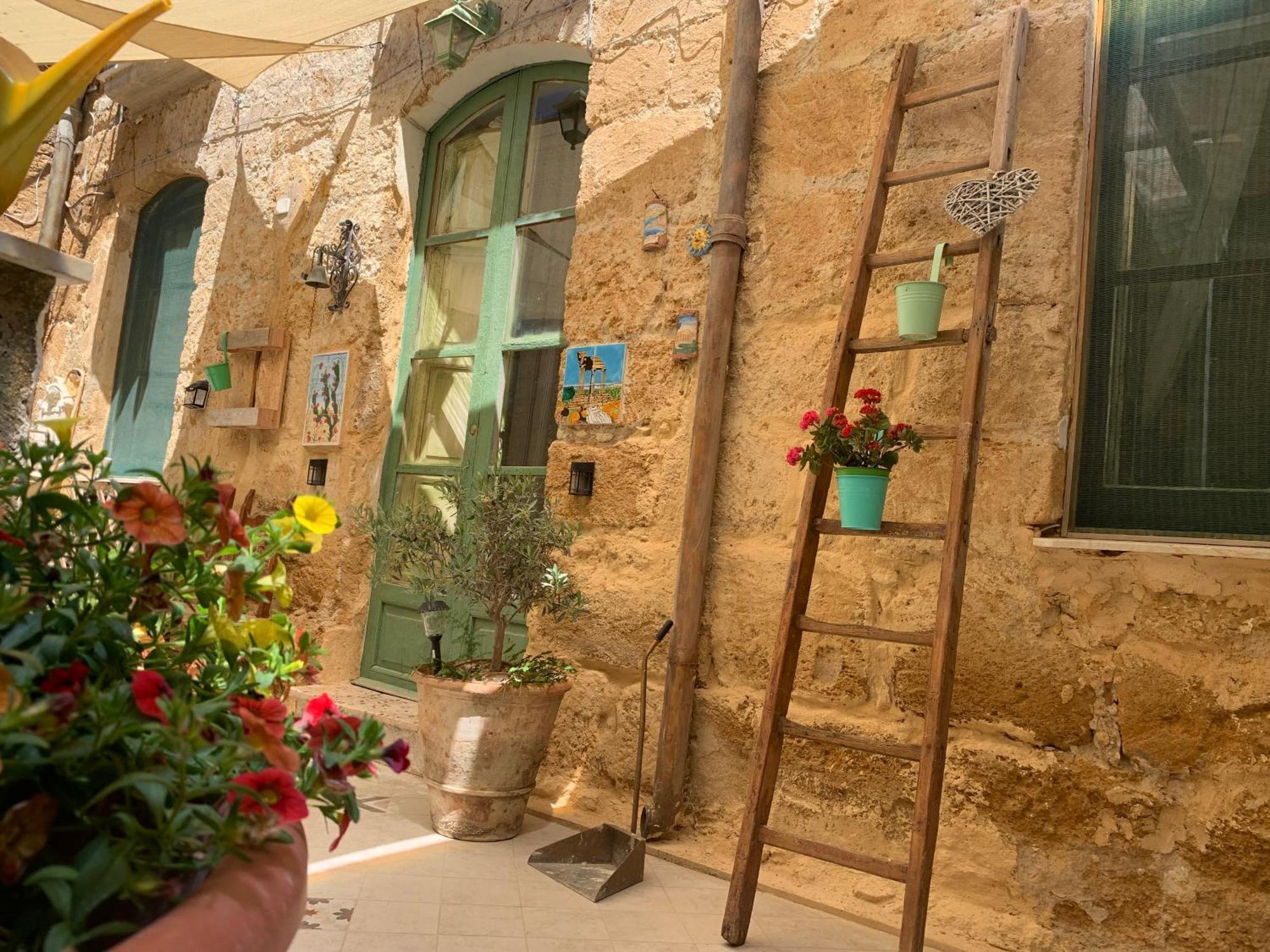 Il Vecchio Cortile Daire Agrigento Dış mekan fotoğraf
