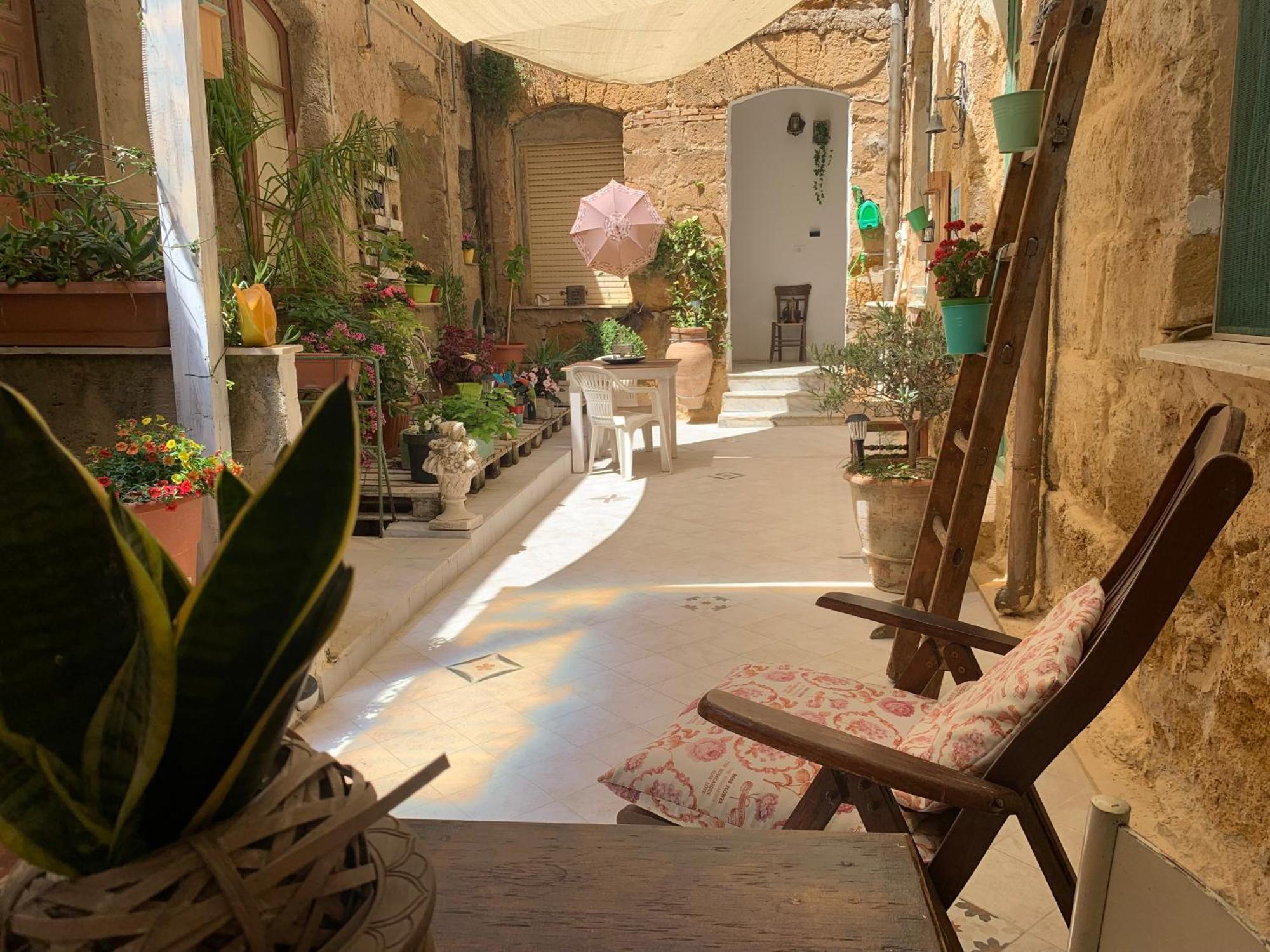 Il Vecchio Cortile Daire Agrigento Dış mekan fotoğraf