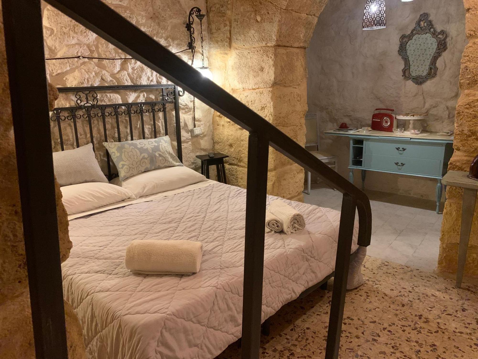 Il Vecchio Cortile Daire Agrigento Dış mekan fotoğraf